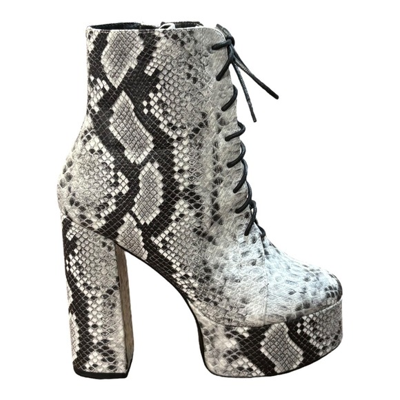 So Me Platform Combat Boots‎ Snakeskin Print Lace Up Block Heel Size 7.5 - Picture 1 of 9